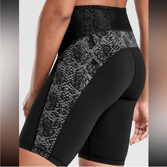 Athleta Black Stay Fly 9” Spandex Bike Shorts - Picture 15 of 16